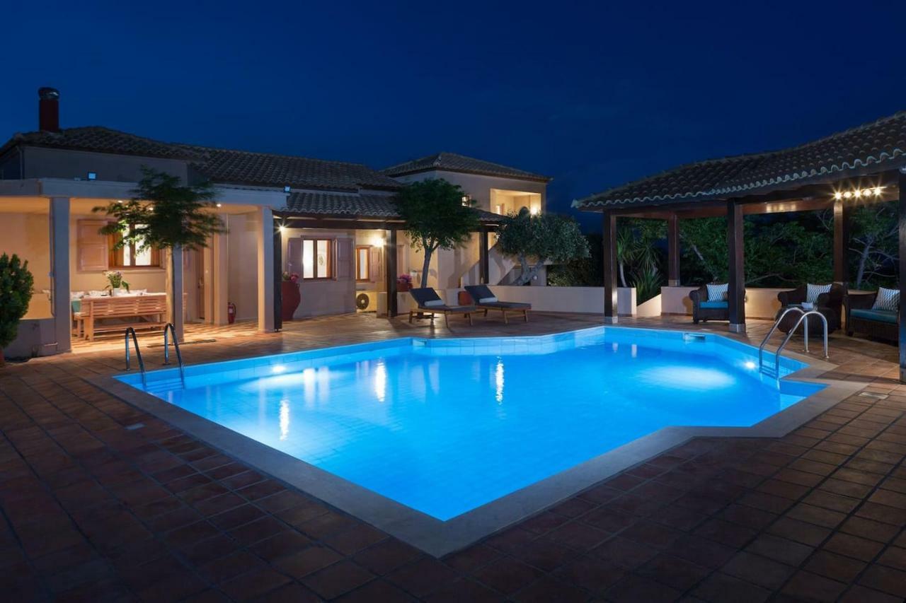 White Sand Villa. Spacious Villa With Prive Pool. Agia Pelagia  Extérieur photo