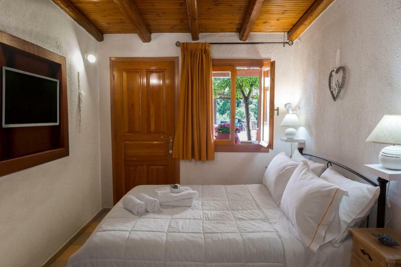 White Sand Villa. Spacious Villa With Prive Pool. Agia Pelagia  Extérieur photo